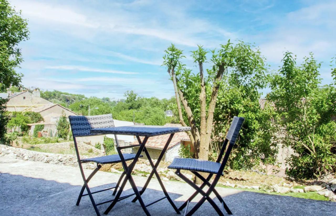 Apartamento Les Logis Poitevin - Maisons - Terrasses - Detente Poitiers Exterior foto